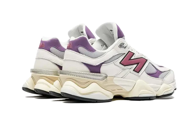 New Balance 9060 Magenta