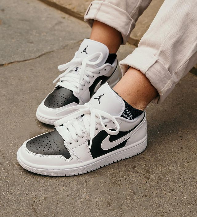 Air Jordan 1 Low Panda